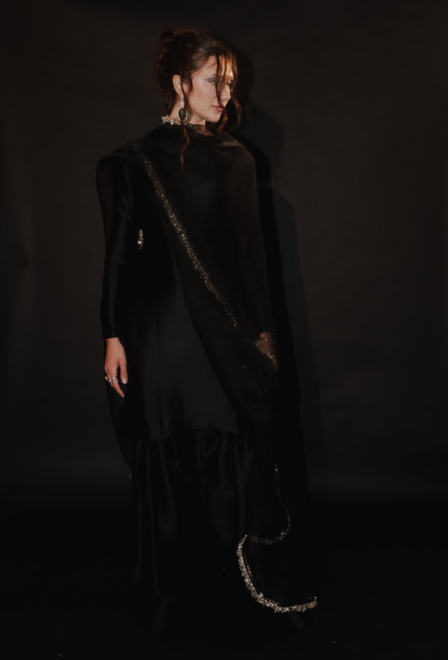 00101 Black