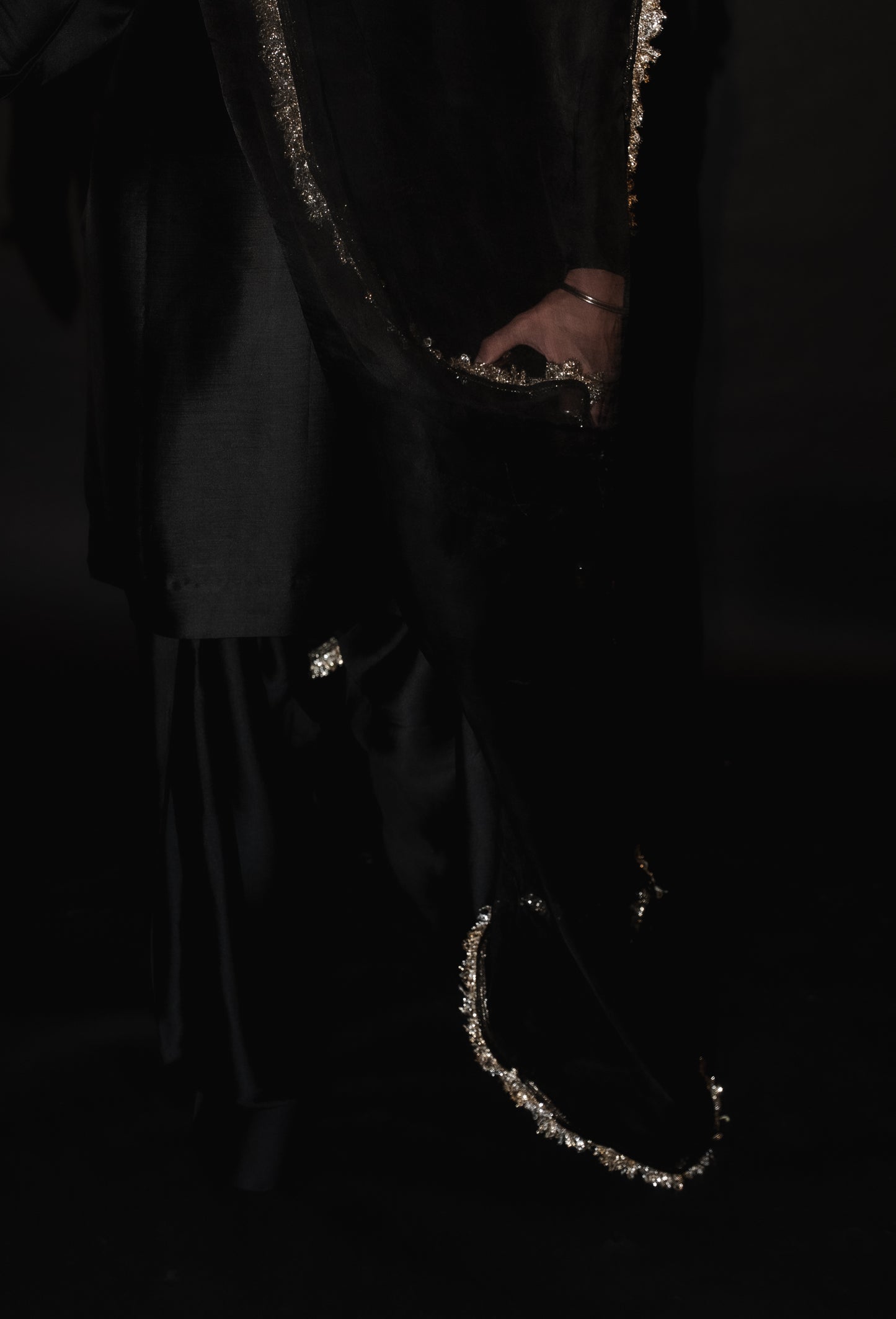 00101 Black